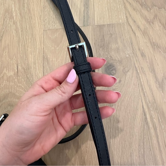 Kate Spade New York Black Hatch Leather Carsen Crossbody Bag Purse Small Gold - Picture 13 of 16